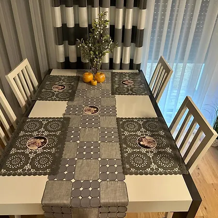 Apartment Berlinska 43 Jelenia Gora